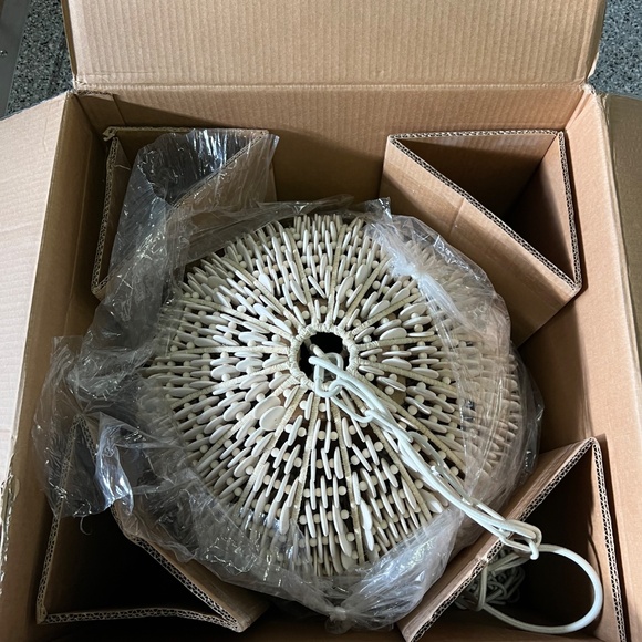 Serena & Lily Obispo Pendant Light 19.5" Diameter | New in box - Picture 4 of 4